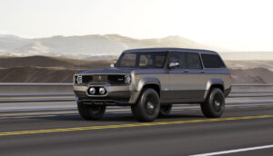 2022 Equus e-4X4